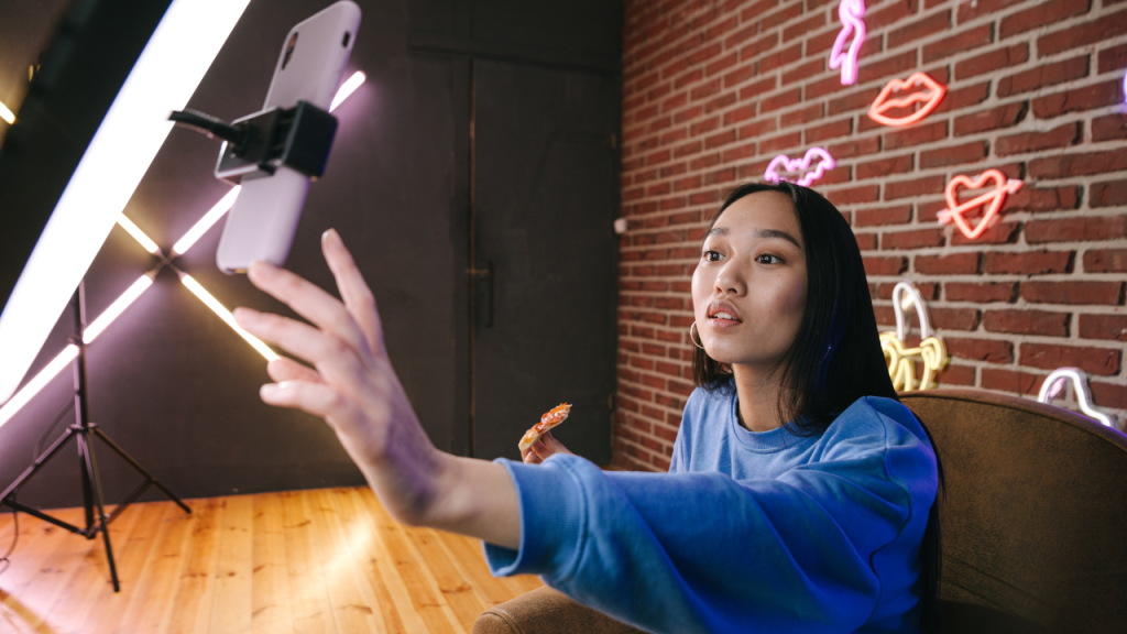 Using Influencer Marketing to Grow Your Brand