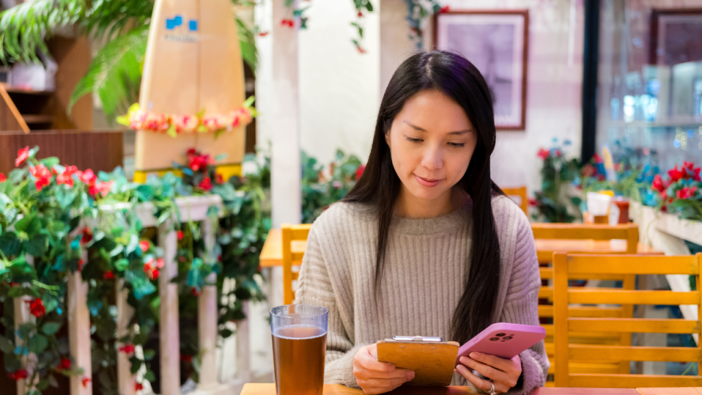 Mobile App Use in the Restaurant Industry